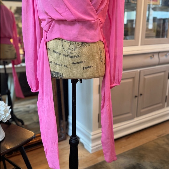 Express Vibrant Pink Wrap Blouse - Picture 4 of 7